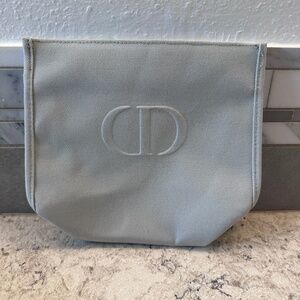 Dior Beauté cosmetic make-up bag